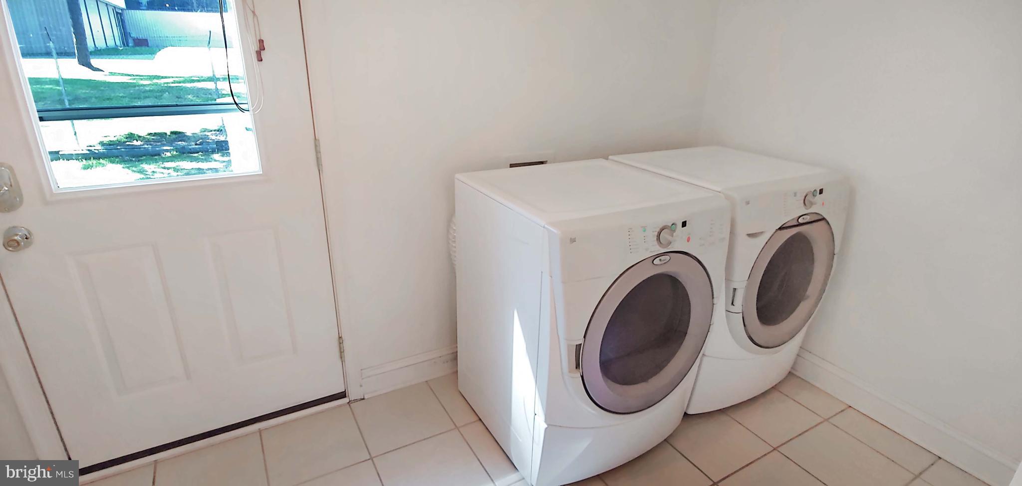 17451 Poplar Street Piney Point, MD 20674 - Photo 53 of 67 Laundry Room / Mudroom