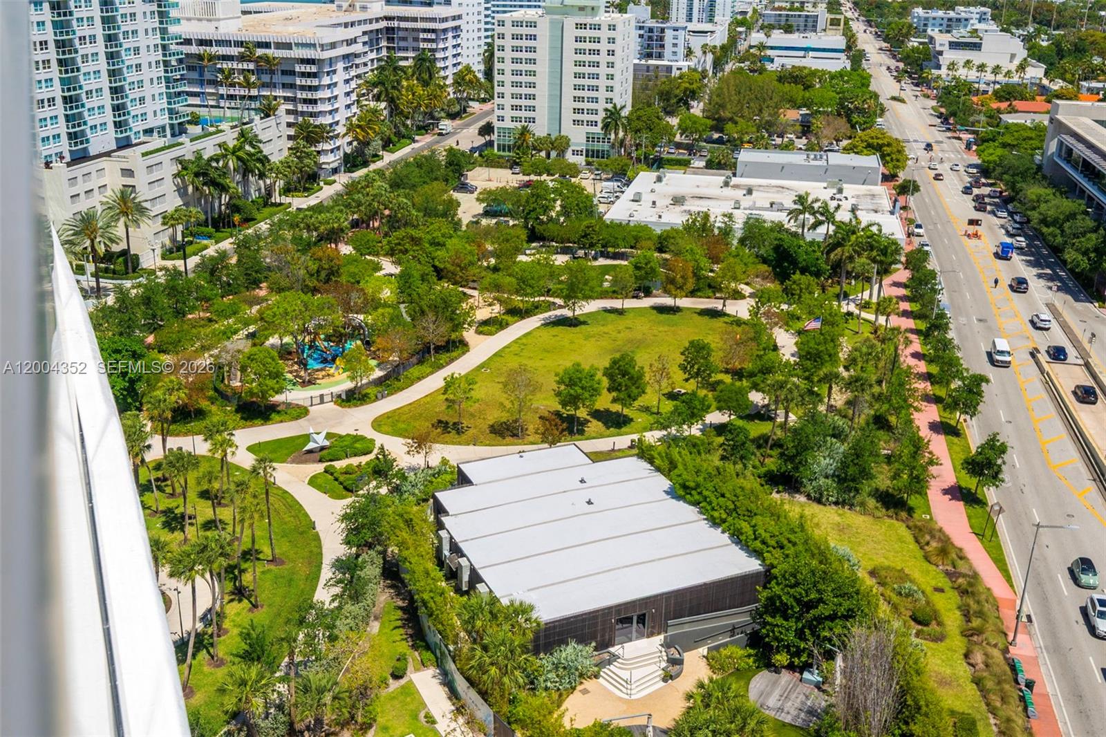 500 Alton Road, Unit 1707 Miami Beach, FL 33139 - Photo 16 of 52 Gallery Image 16