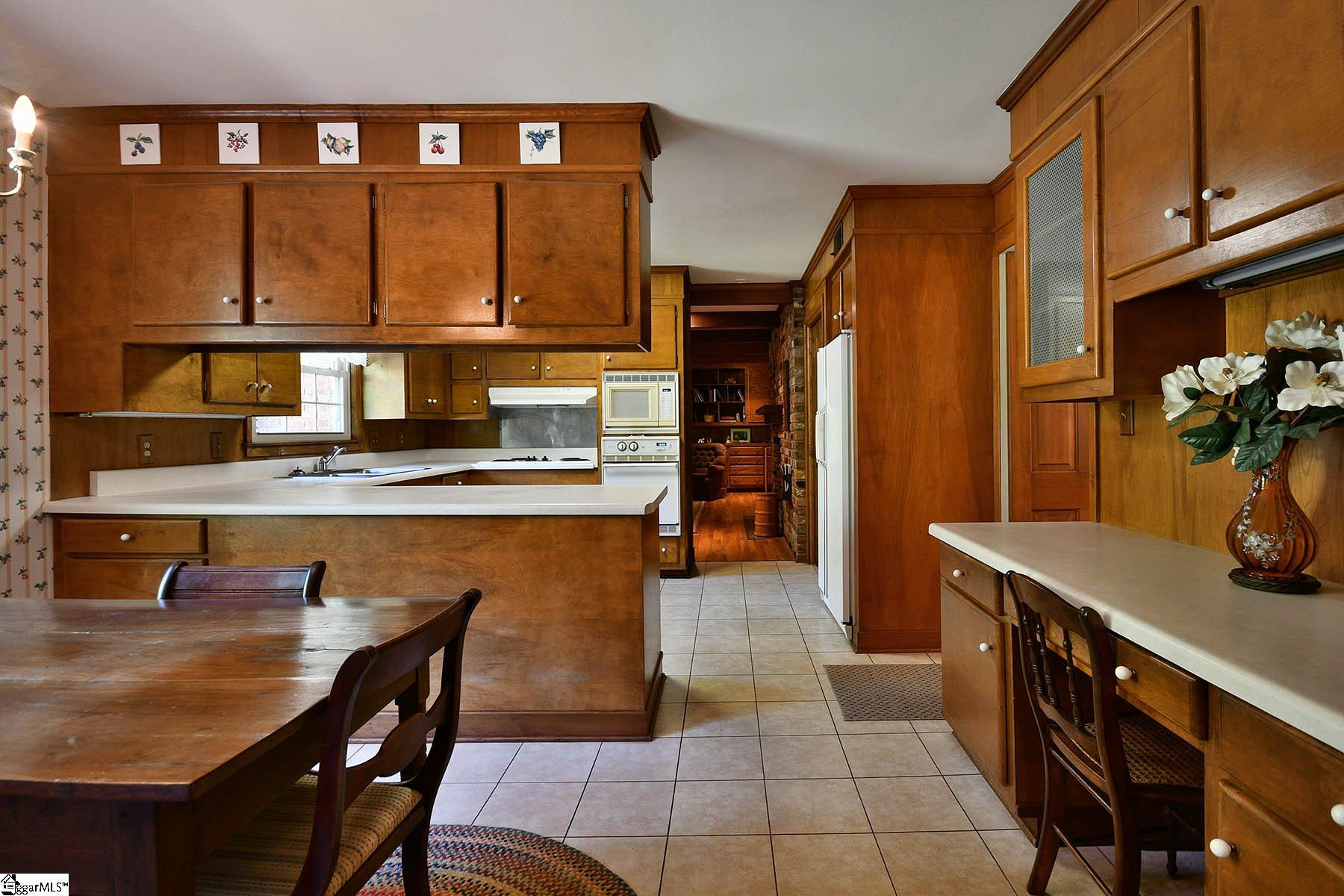 505 McAlister Road Easley, SC 29642 - Photo 9 of 36 Gallery Image 9