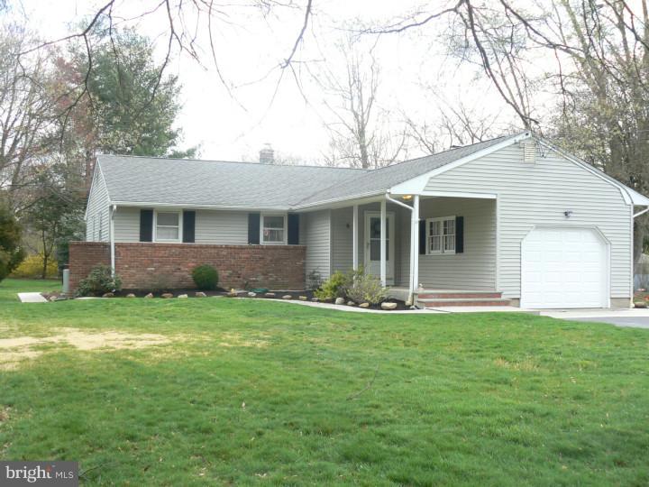4 Maple Stream Road East Windsor, NJ 08520 - Photo 1 of 19 Front Yard