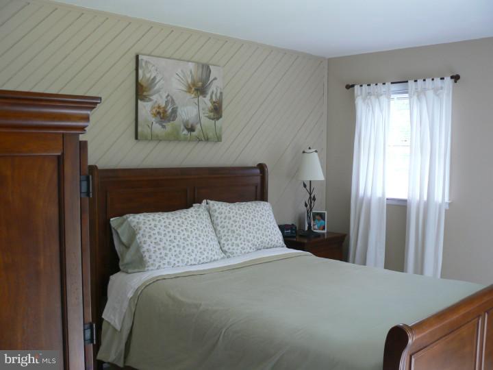 4 Maple Stream Road East Windsor, NJ 08520 - Photo 13 of 19 Bedroom - Main