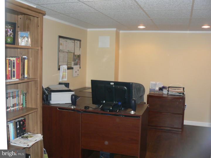4 Maple Stream Road East Windsor, NJ 08520 - Photo 16 of 19 Office / Study