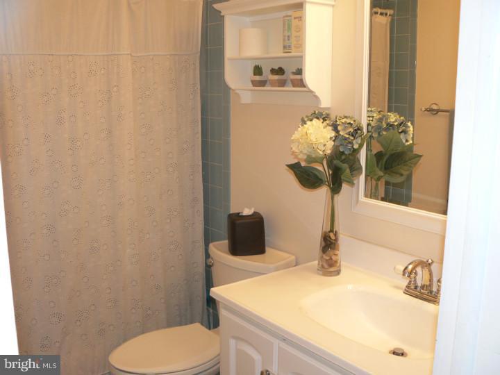 4 Maple Stream Road East Windsor, NJ 08520 - Photo 8 of 19 Bathroom