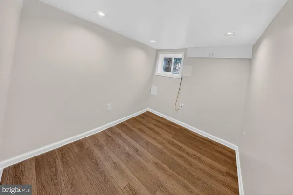 $3,500 | 1932 Summit Place Northeast, Washington, DC 20002