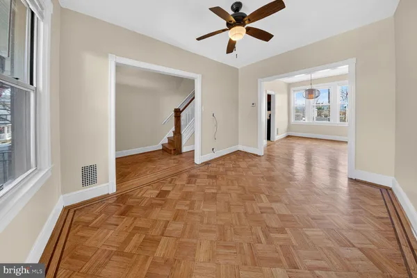 $3,500 | 1932 Summit Place Northeast, Washington, DC 20002