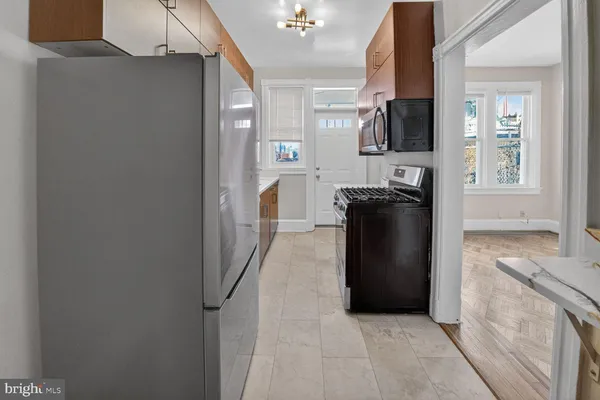 $3,500 | 1932 Summit Place Northeast, Washington, DC 20002