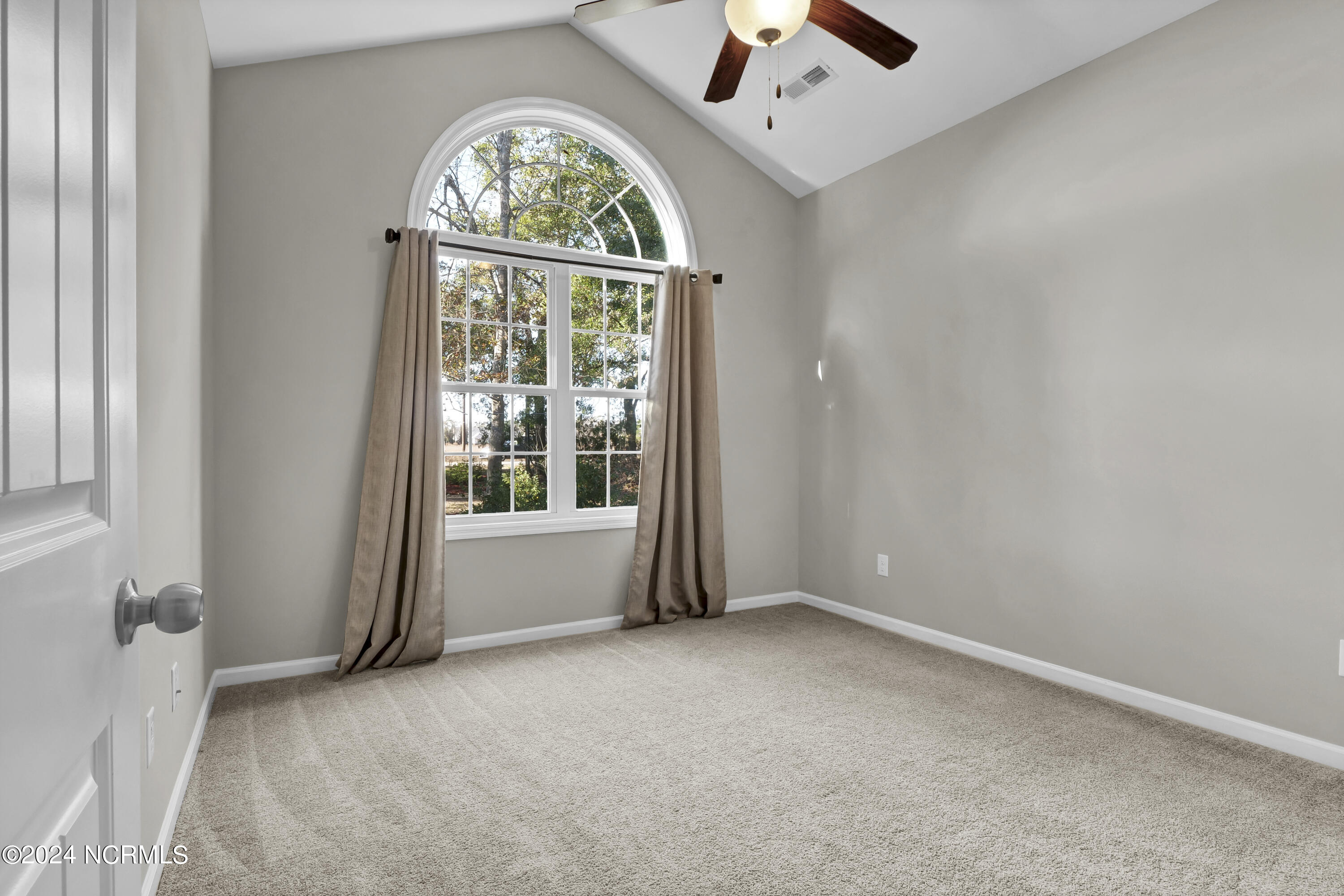 241 Hickory Point Road Hampstead, NC 28443 - Photo 20 of 39 20