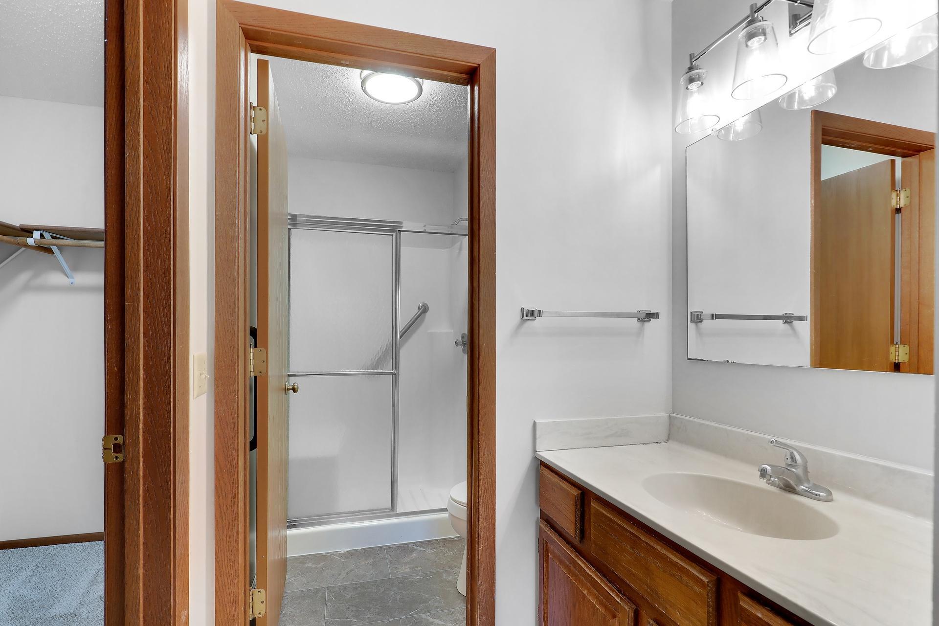 10441 Greenbrier Road, Unit 222 Minnetonka, MN 55305 - Photo 12 of 21