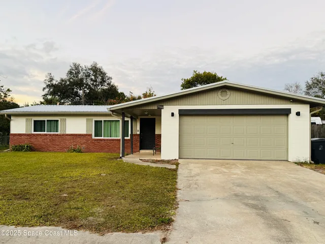 $1,975 | 3300 Barbara Lane, Titusville, FL 32796