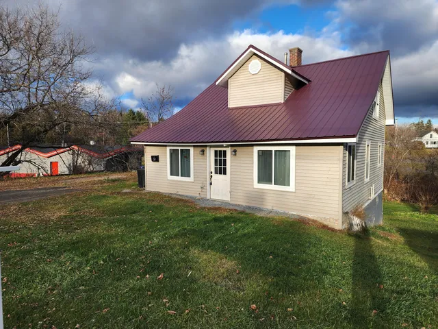 $139,000 | 43 Spring Street, Caribou, ME 04736