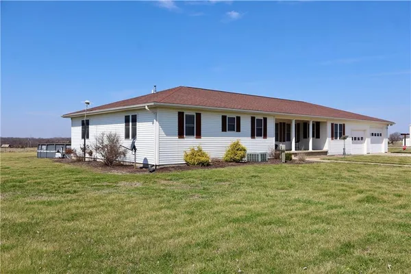 $310,000 | 1391 County Road 2470, Huntsville, MO 65259