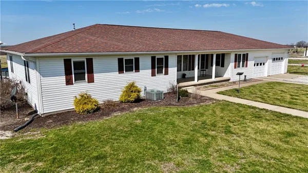 $310,000 | 1391 County Road 2470, Huntsville, MO 65259