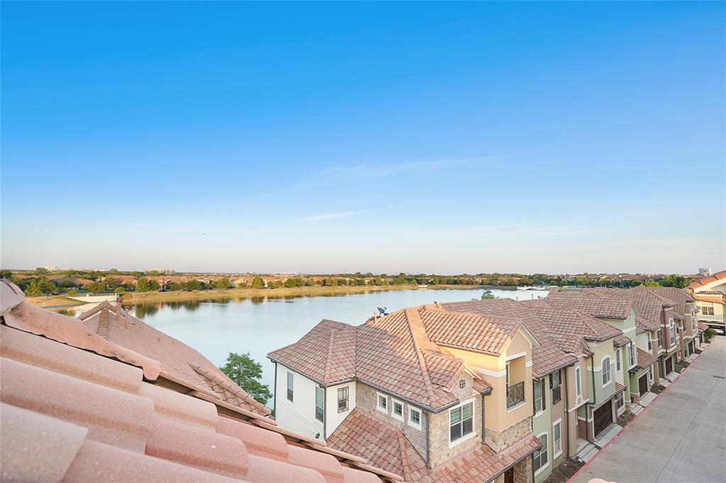6748 Plaza Via Irving, TX 75039 - Photo 27 of 31 a view of a city with ocean view