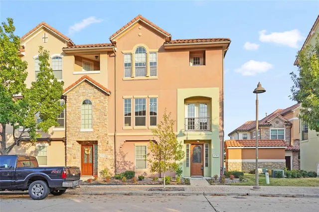$2,750 | 6748 Plaza Via, Irving, TX 75039