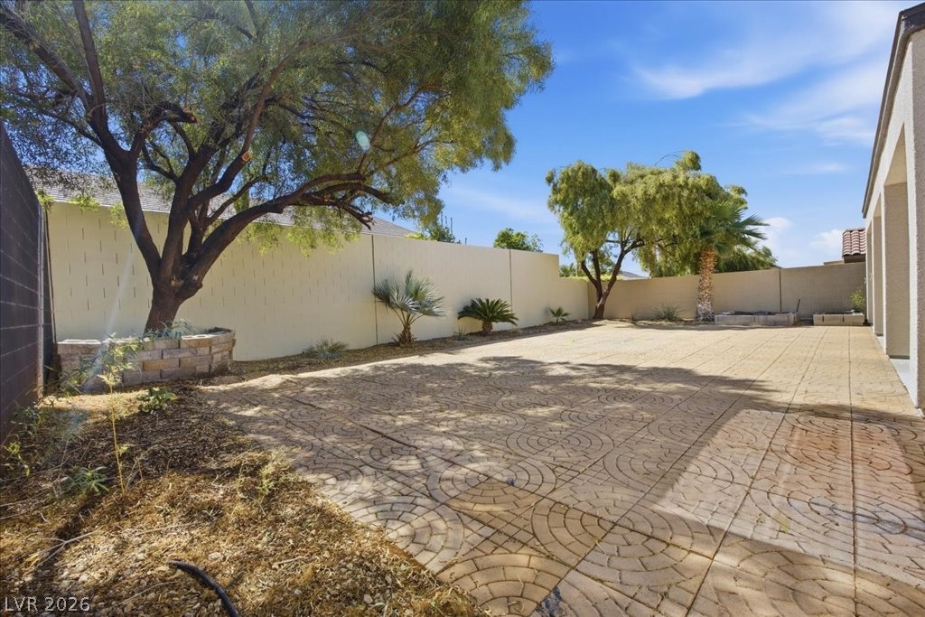 2765 Struan Avenue Henderson, NV 89044 - Photo 37 of 65 Patio