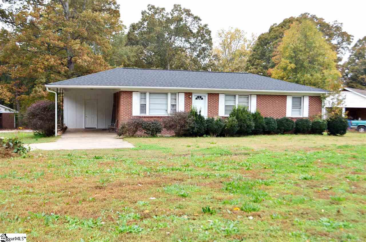 22 Ray Street Greenville, SC 29611 - Photo 2 of 20