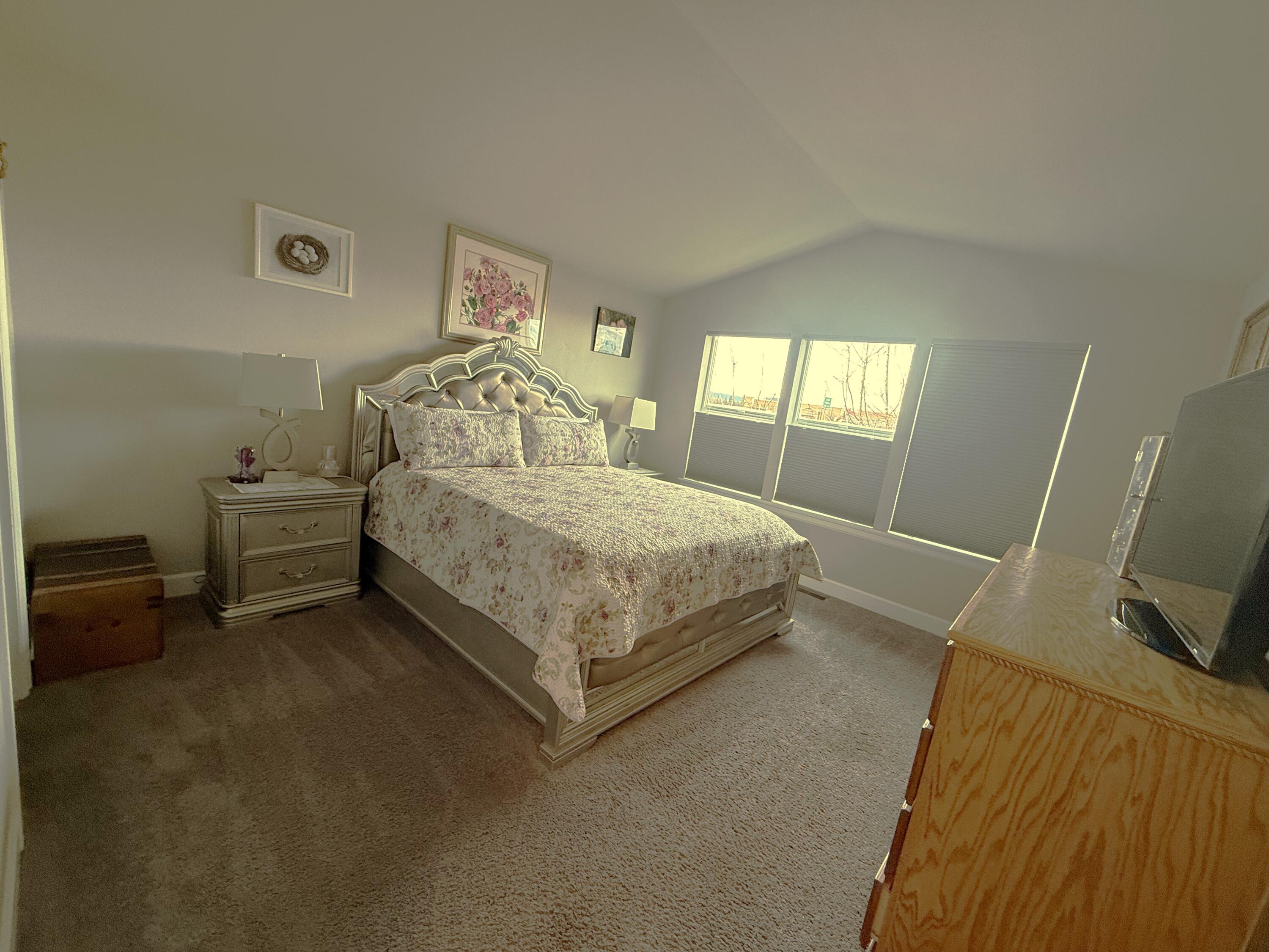 1779 Northeast 3rd Street Redmond, OR 97756 - Photo 18 of 19 IMG_5232