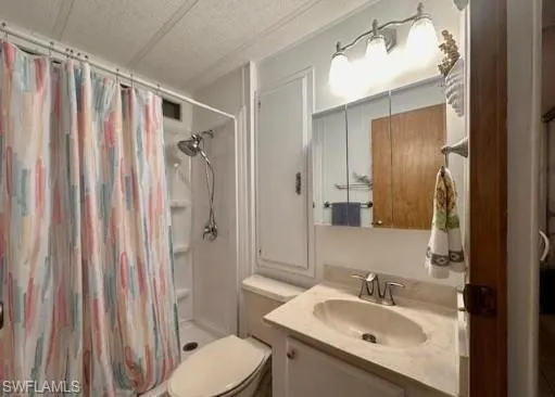 $108,000 | 433 Cheetah Drive, Unit 433, Naples, FL 34114