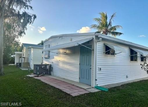 433 Cheetah Drive, Unit 433 Naples, FL 34114 - Photo 5 of 49