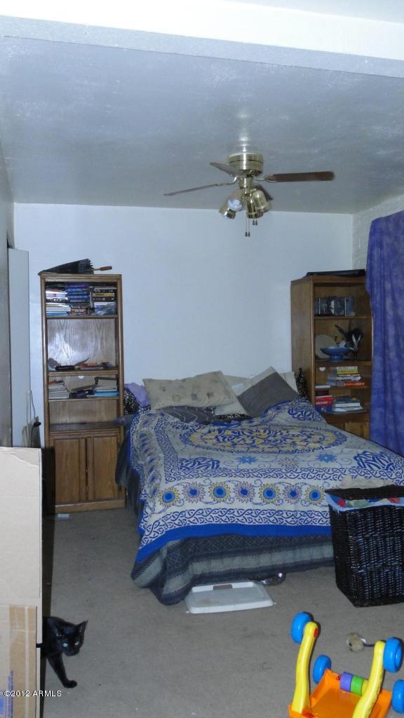 1601 West Vineyard Road Phoenix, AZ 85041 - Photo 10 of 21 DSC06550