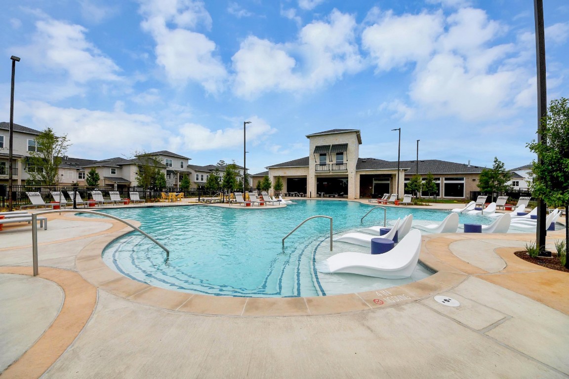 2002 Spring Stuebner Road, Unit 103 Spring, TX 77389 - Photo 34 of 48