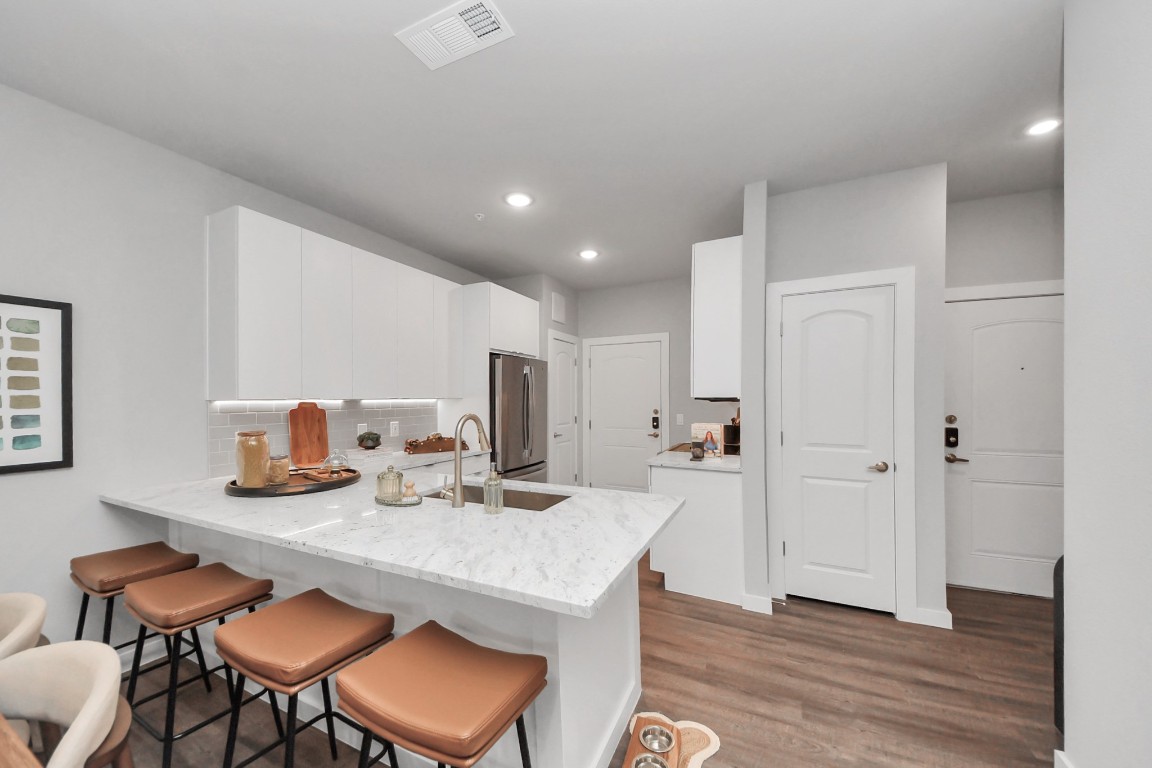 2002 Spring Stuebner Road, Unit 103 Spring, TX 77389 - Photo 6 of 48
