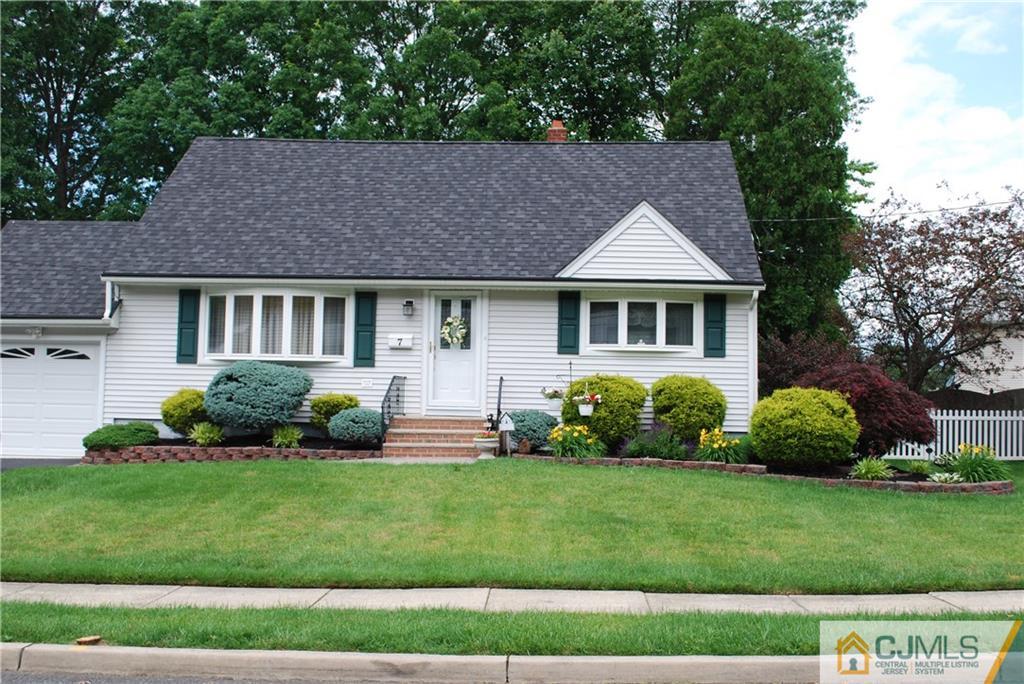 7 Darwin Road Old Bridge, NJ 08857 - Photo 2 of 18 Gallery Image 2