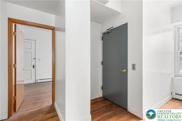 $1,250,000 | 384 Evansville Road, Fleetwood, PA 19522