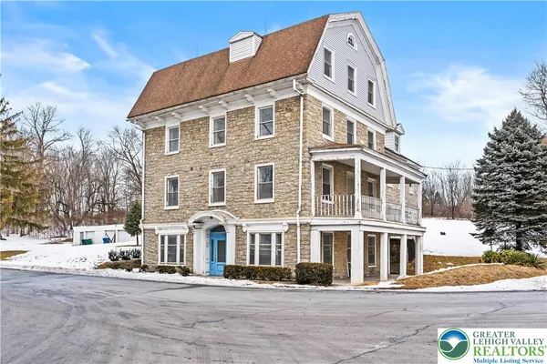 $1,250,000 | 384 Evansville Road, Fleetwood, PA 19522