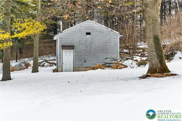 $1,250,000 | 384 Evansville Road, Fleetwood, PA 19522