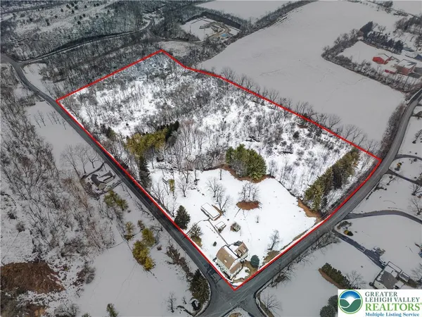 $1,250,000 | 384 Evansville Road, Fleetwood, PA 19522