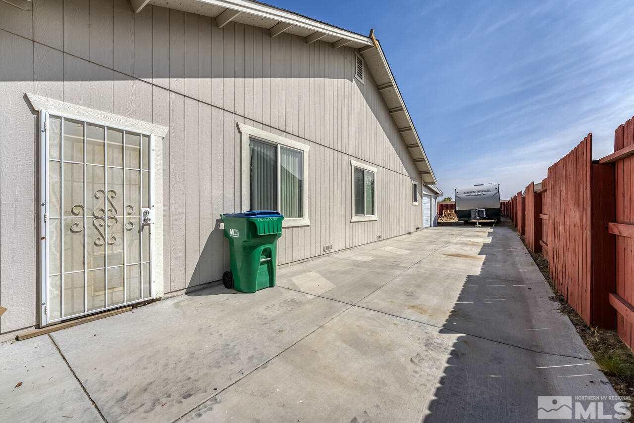 2390 Pileus Road Sparks, NV 89441 - Photo 27 of 27 Photo 27