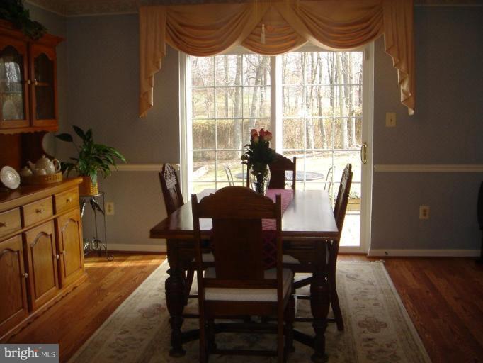 13211 Jasper Road Fairfax, VA 22033 - Photo 2 of 30 Dining Room