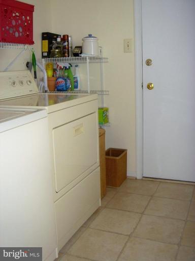 13211 Jasper Road Fairfax, VA 22033 - Photo 13 of 30 Laundry Area 1