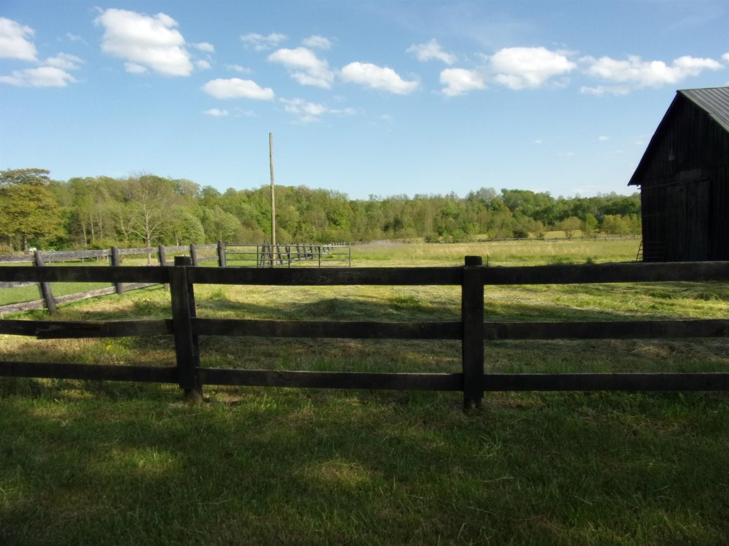 4444 Nora Belle Road London, KY 40741 - Photo 15 of 18 Photo 15