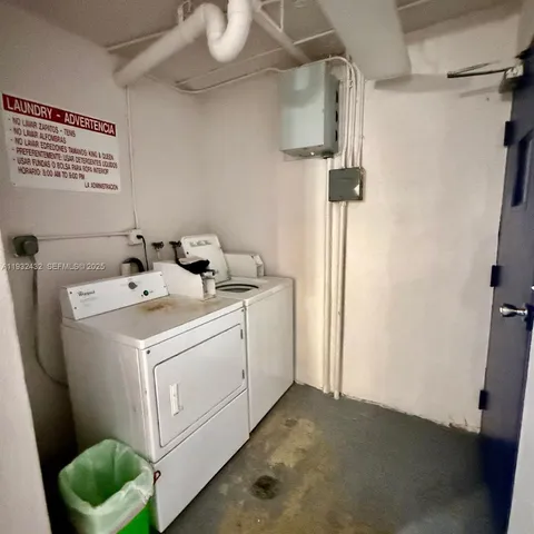 $2,200 | 546 Southwest 1st Street, Unit 403, Miami, FL 33130