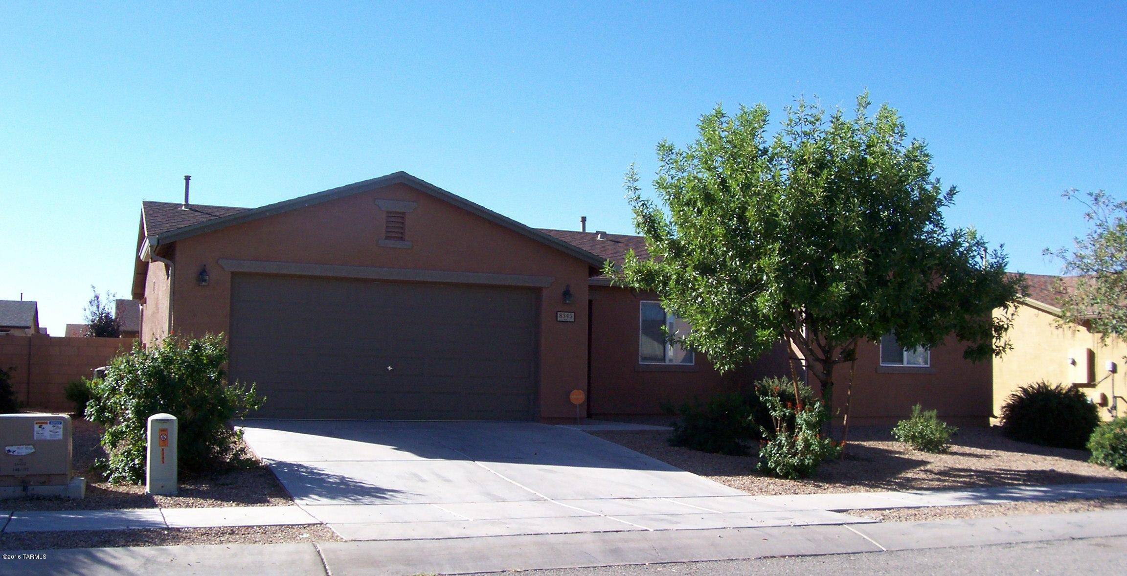 8345 West Razorbill Drive Tucson, AZ 85757 - Photo 2 of 17