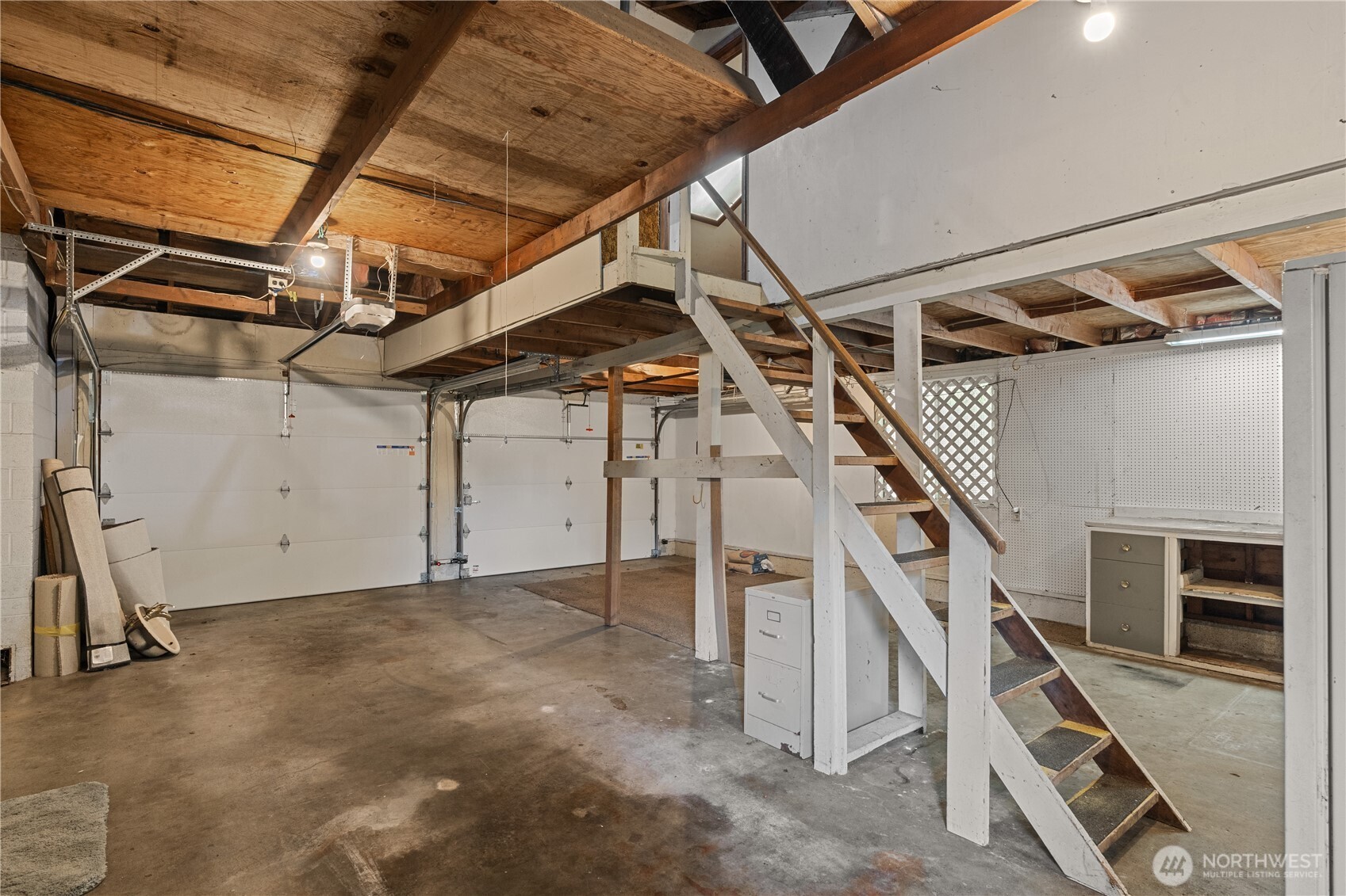 214 Talbot Street North Montesano, WA 98563 - Photo 25 of 40 a view of a garage