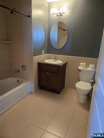 $349,900 | 447 Fairview Avenue, Unit 304, Fairview, NJ 07022