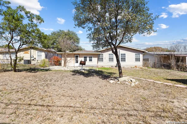 $1,600 | 210 Dryden Drive, San Antonio, TX 78213