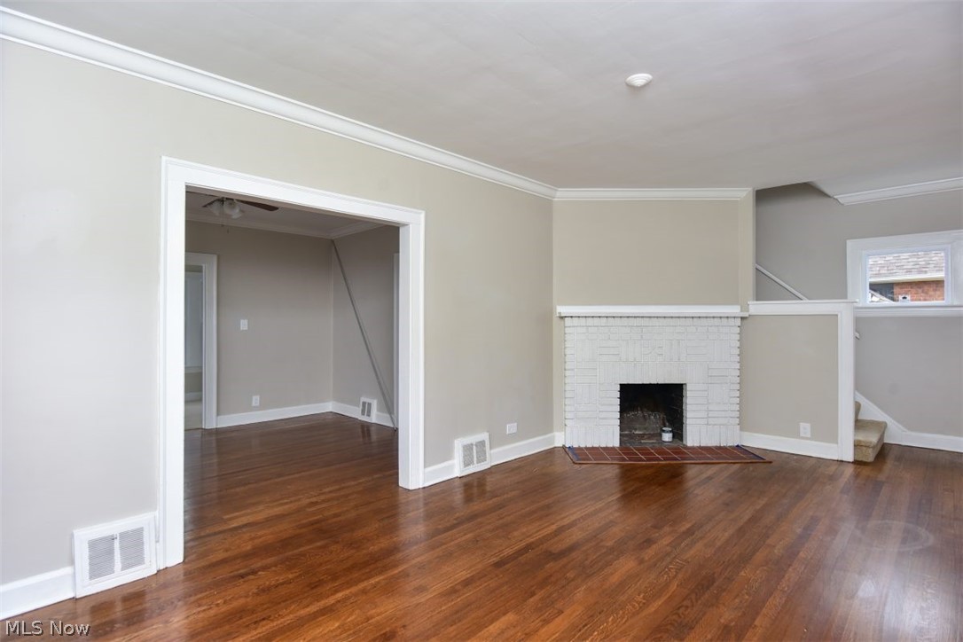 3248 Tullamore Road Cleveland, OH 44118 - Photo 6 of 24 Gallery Image 6