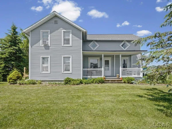 $295,000 | 6324 East Ridgeville Road, Blissfield, MI 49228