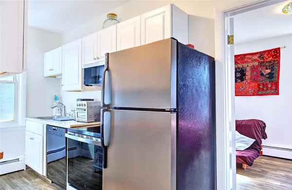 $359,000 | 539 Lloyd Avenue, Unit 8, Providence, RI 02906