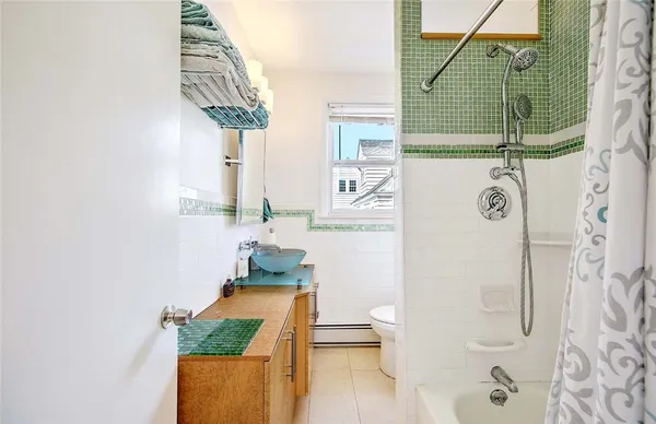 $359,000 | 539 Lloyd Avenue, Unit 8, Providence, RI 02906