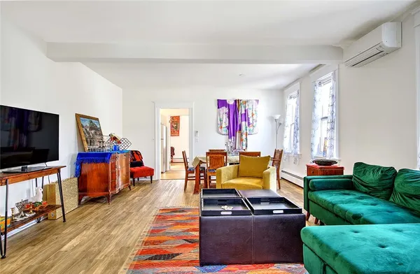 $359,000 | 539 Lloyd Avenue, Unit 8, Providence, RI 02906