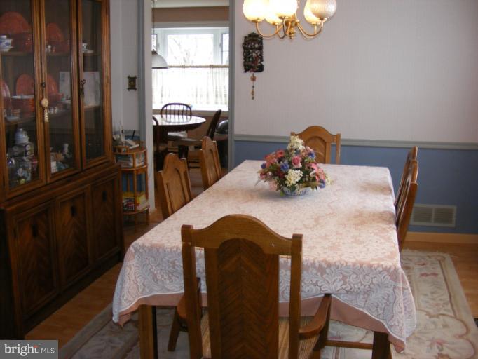9215 Bowline Road Nottingham, MD 21236 - Photo 13 of 17 Dining Room