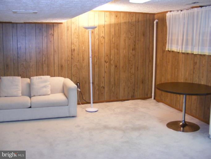 9215 Bowline Road Nottingham, MD 21236 - Photo 3 of 17 Recreation Room