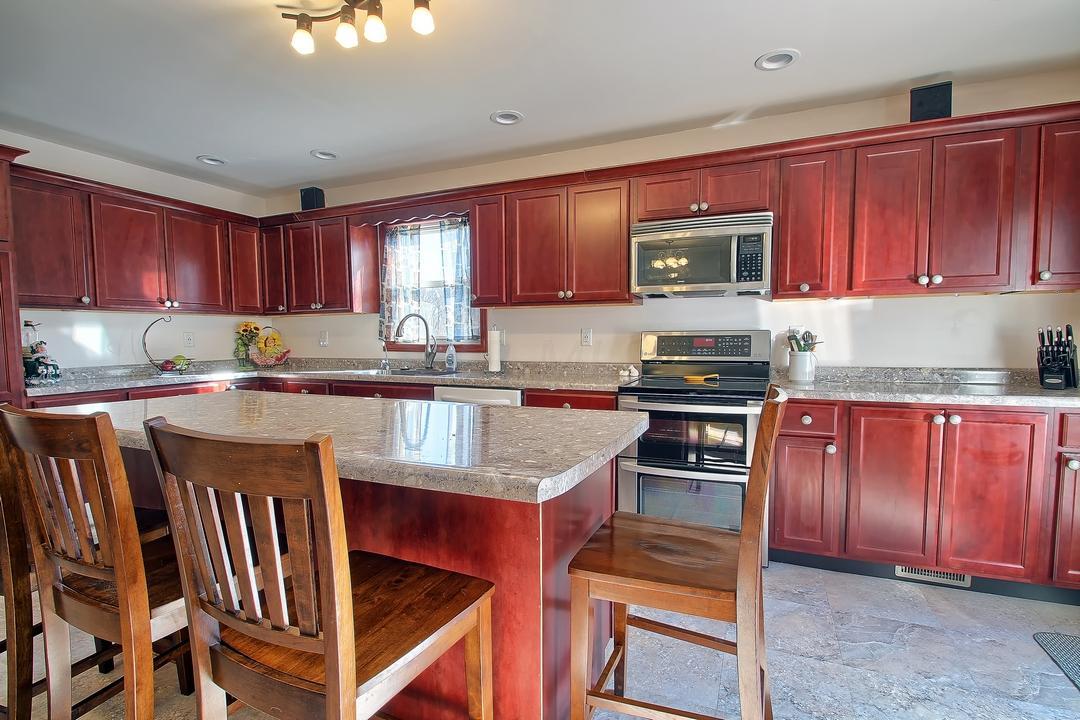5690 Amanda Northern Road Carroll, OH 43112 - Photo 6 of 22 Gallery Image 6