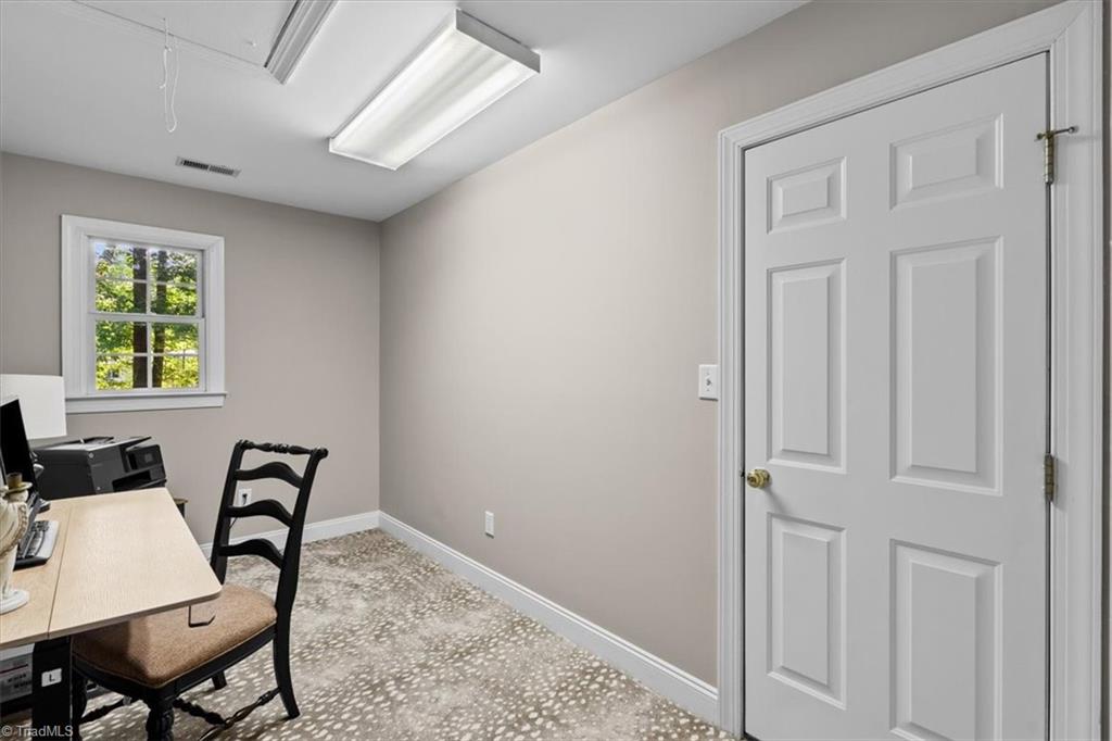 1247 Blackberry Ridge Drive High Point, NC 27265 - Photo 31 of 42
