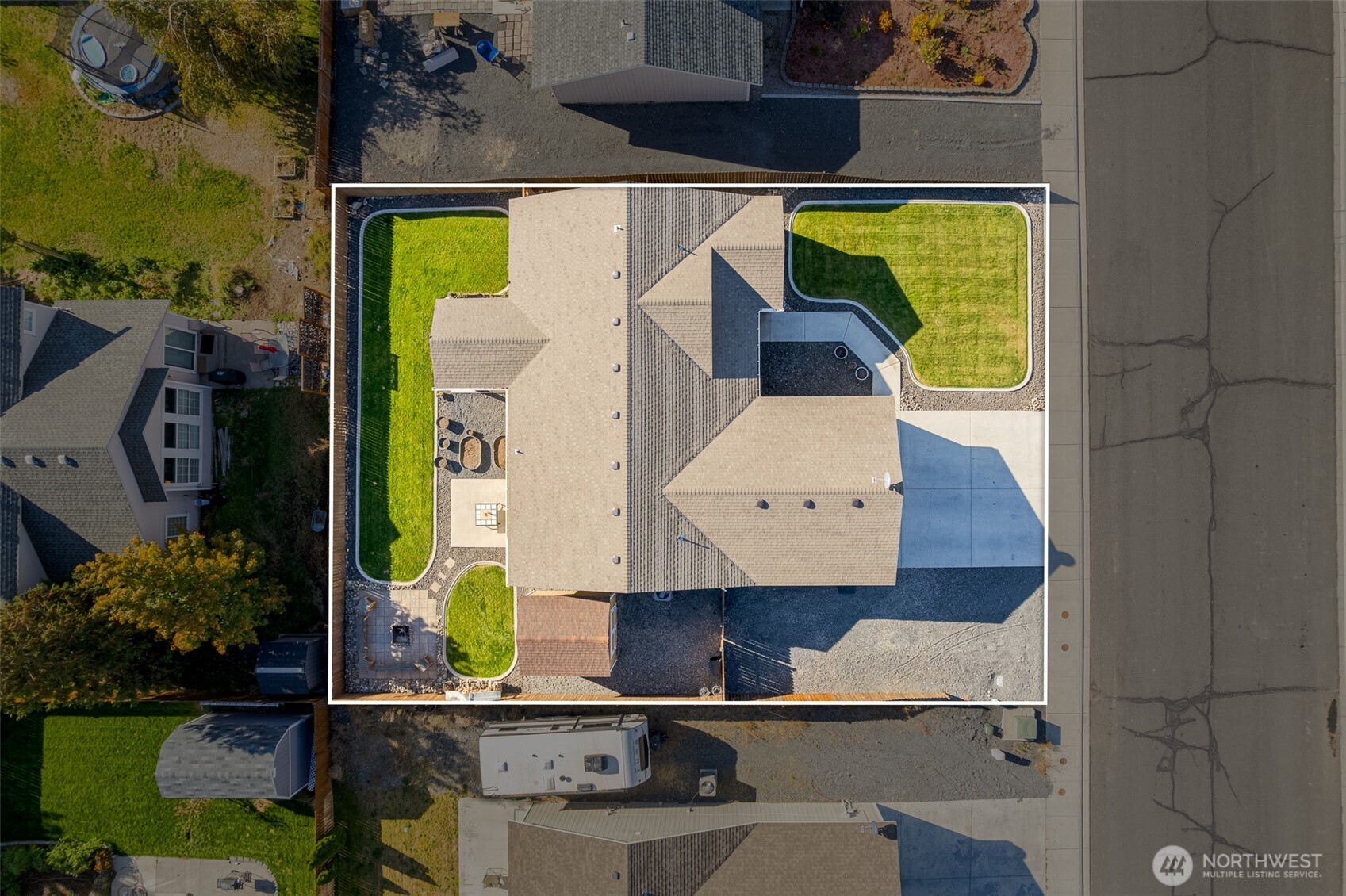52 Linda Ridge Loop Ephrata, WA 98823 - Photo 37 of 40 an aerial view of a house